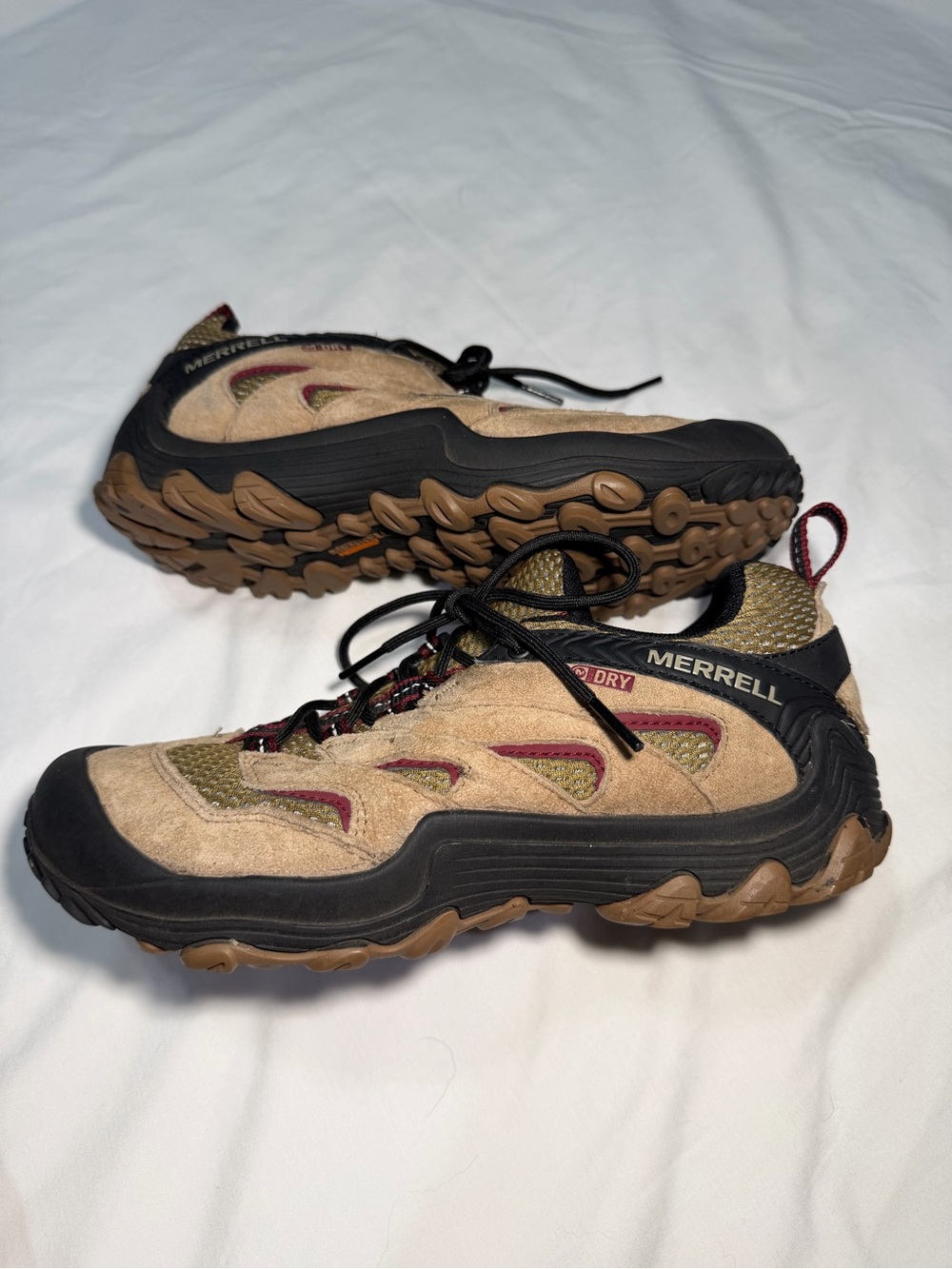 Merrell Women's Chameleon 7 Limit Waterproof hiking/trail shoe